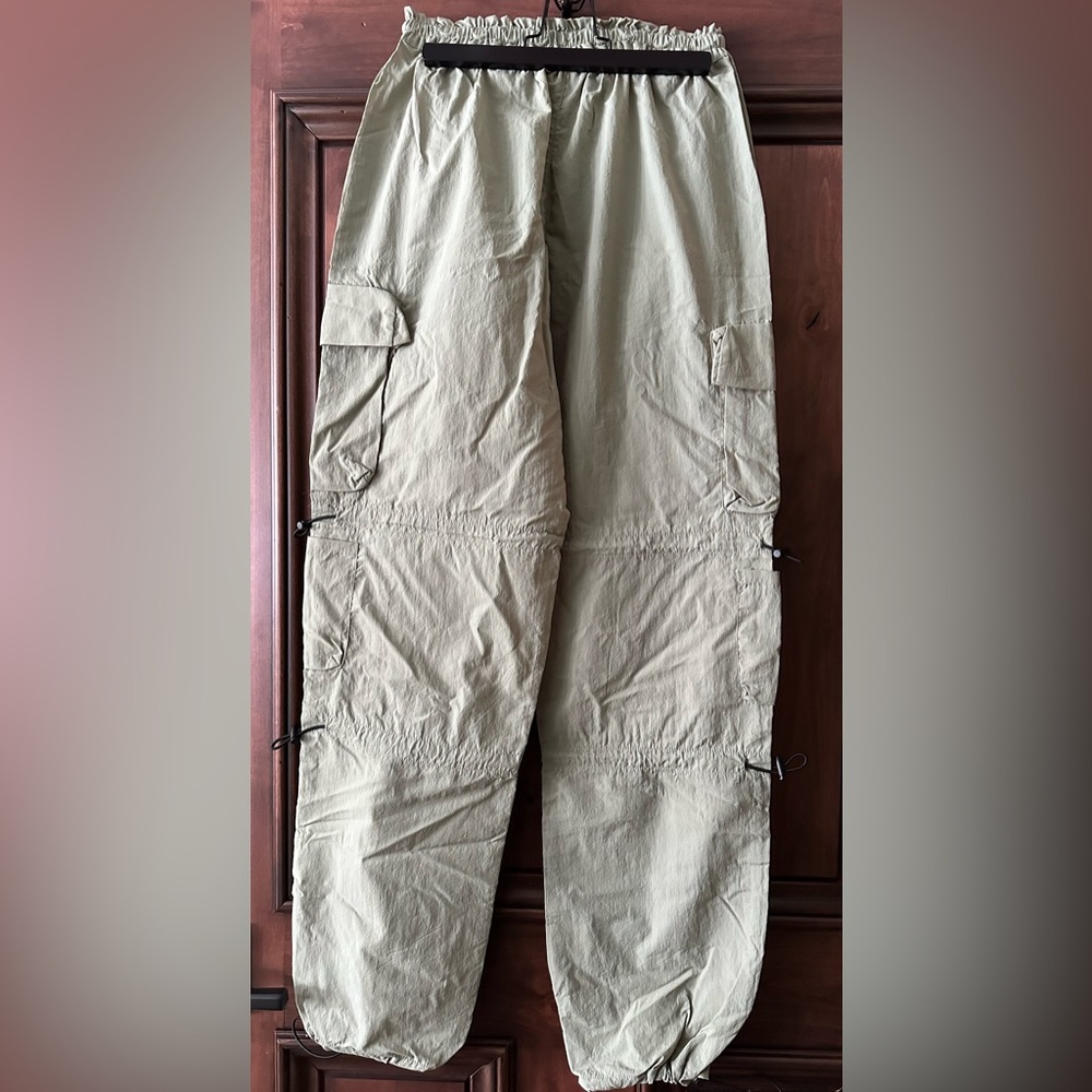 GARAGE Ladies Women Size Extra Small Cream Cargo Pants